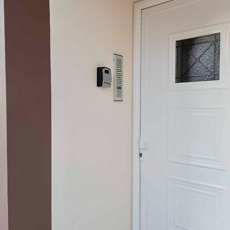 Seamplicity Cozy Apartment Ираклион Экстерьер фото