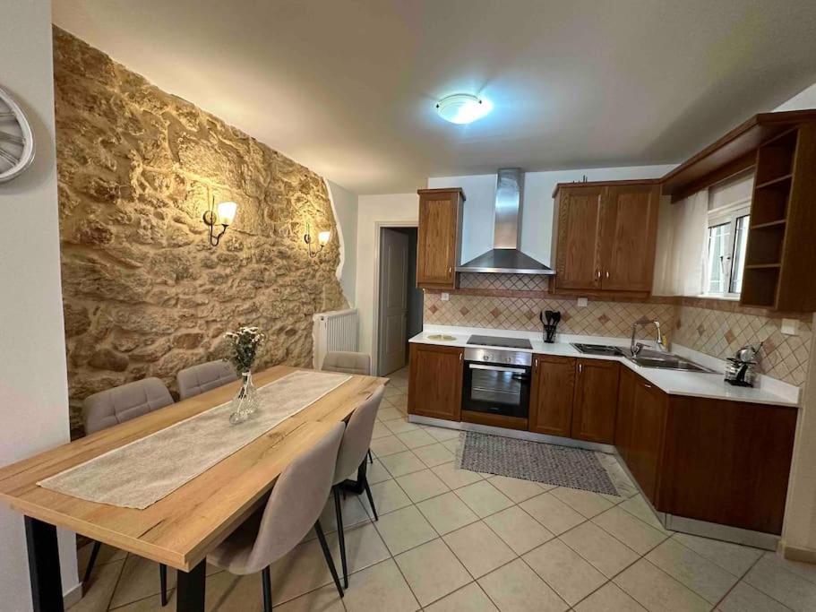 Seamplicity Cozy Apartment Ираклион Экстерьер фото